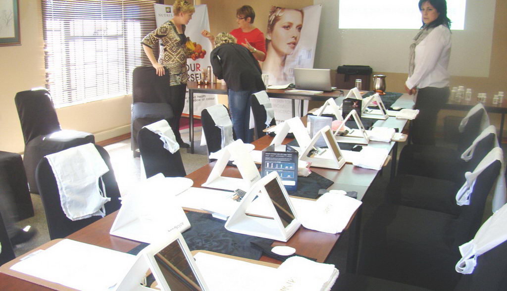 Images/Venue/06Conference.jpg